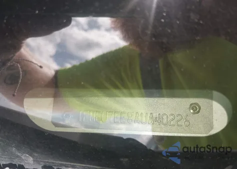 2010 Ford Explorer Eddie Bauer из США, поврежденный, VIN 1FMEU7EE8AUA40226